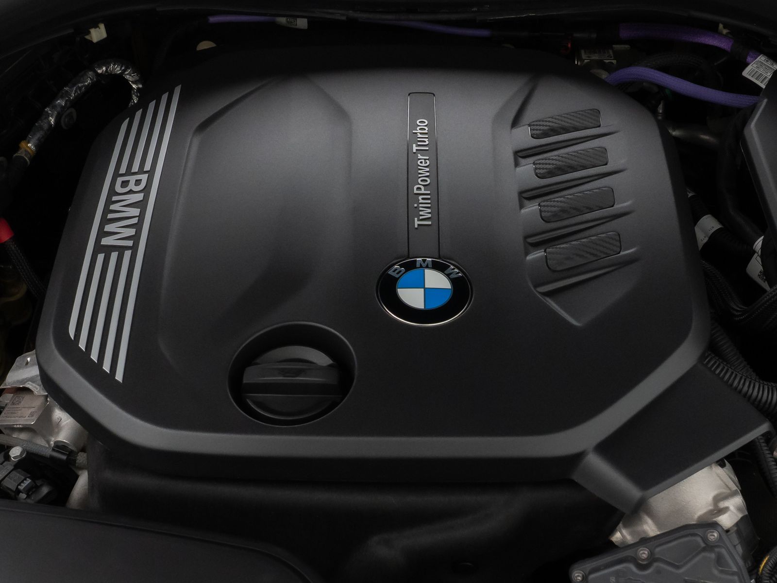 Fahrzeugabbildung BMW 520d Panoram Kamera DAB HiFi 4xKlima Leder Sport