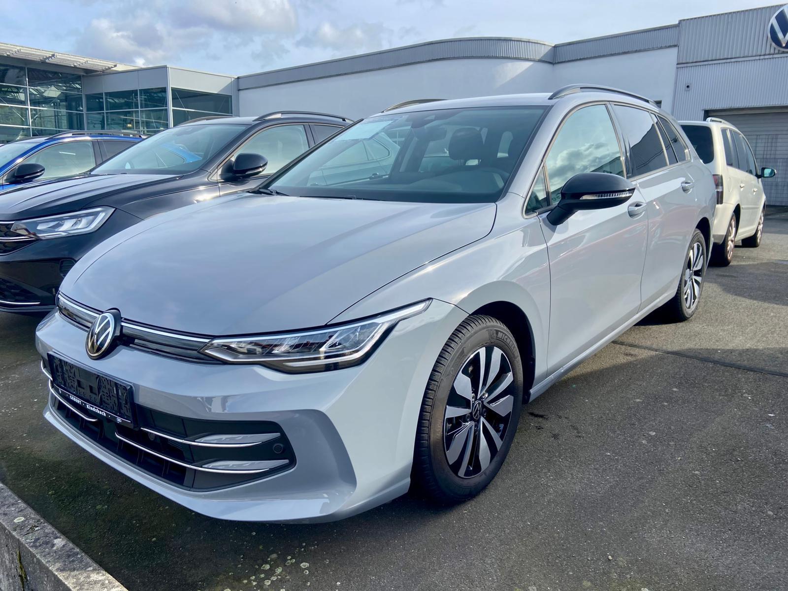 Volkswagen Golf VIII Variant 1.5 TSI 85 kW Goal