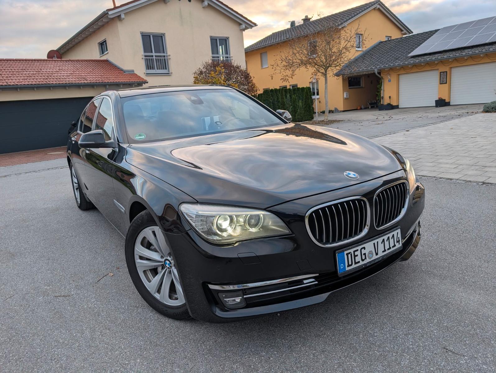 BMW 730