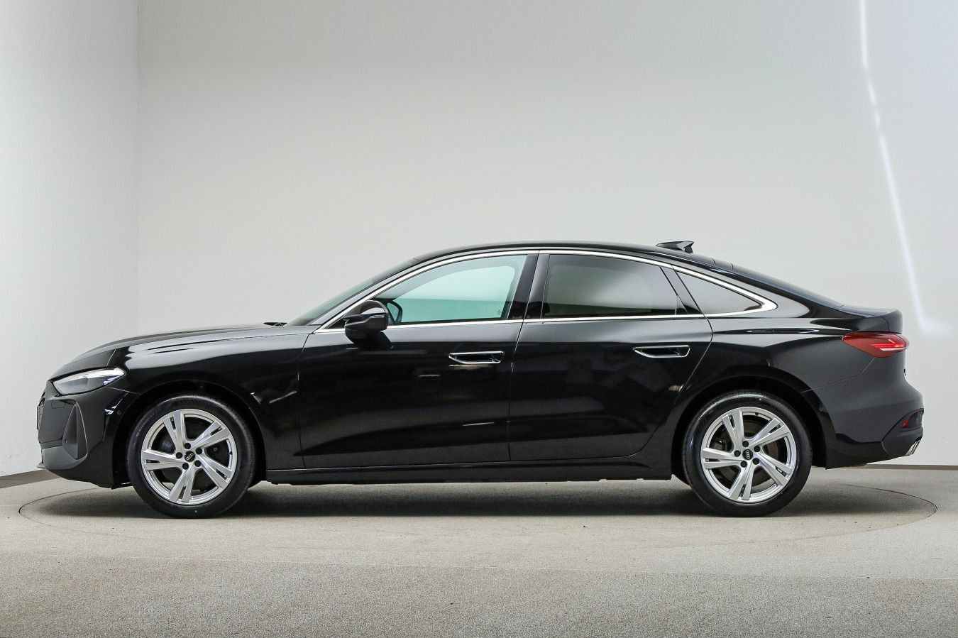 Audi A5 Limousine TDI*NAVI*LED*KAMERA*LEDER*SHZ*PDC imagem 3