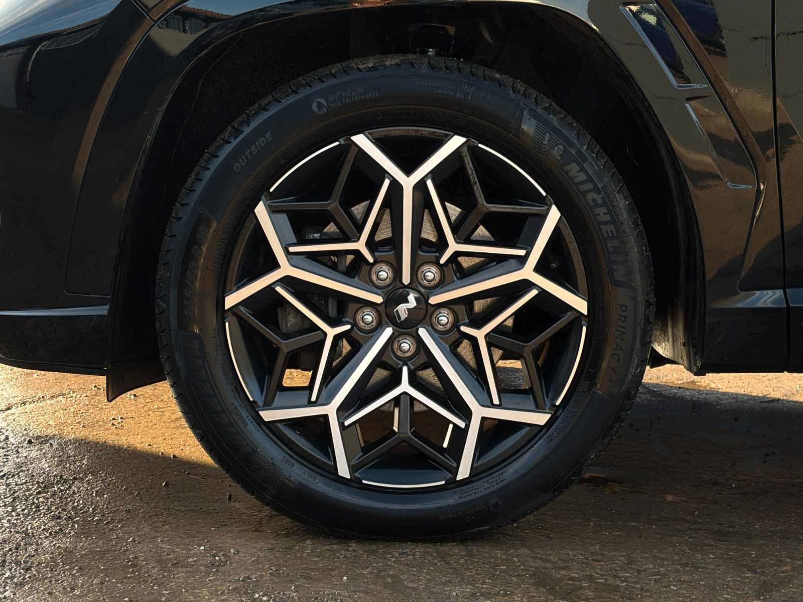 Fahrzeugabbildung Hyundai Tucson 1.6 GDI N-Line PHEV 4WD Kamera AHK ACC