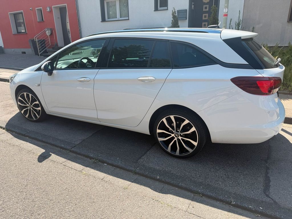Image of Opel Astra