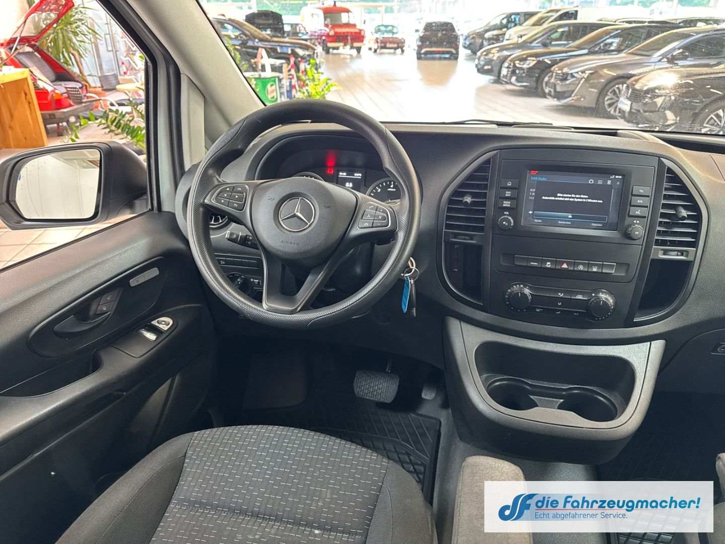 Fahrzeugabbildung Mercedes-Benz Vito Mixto  116  CDI 4x4 extralang EU6d-T
