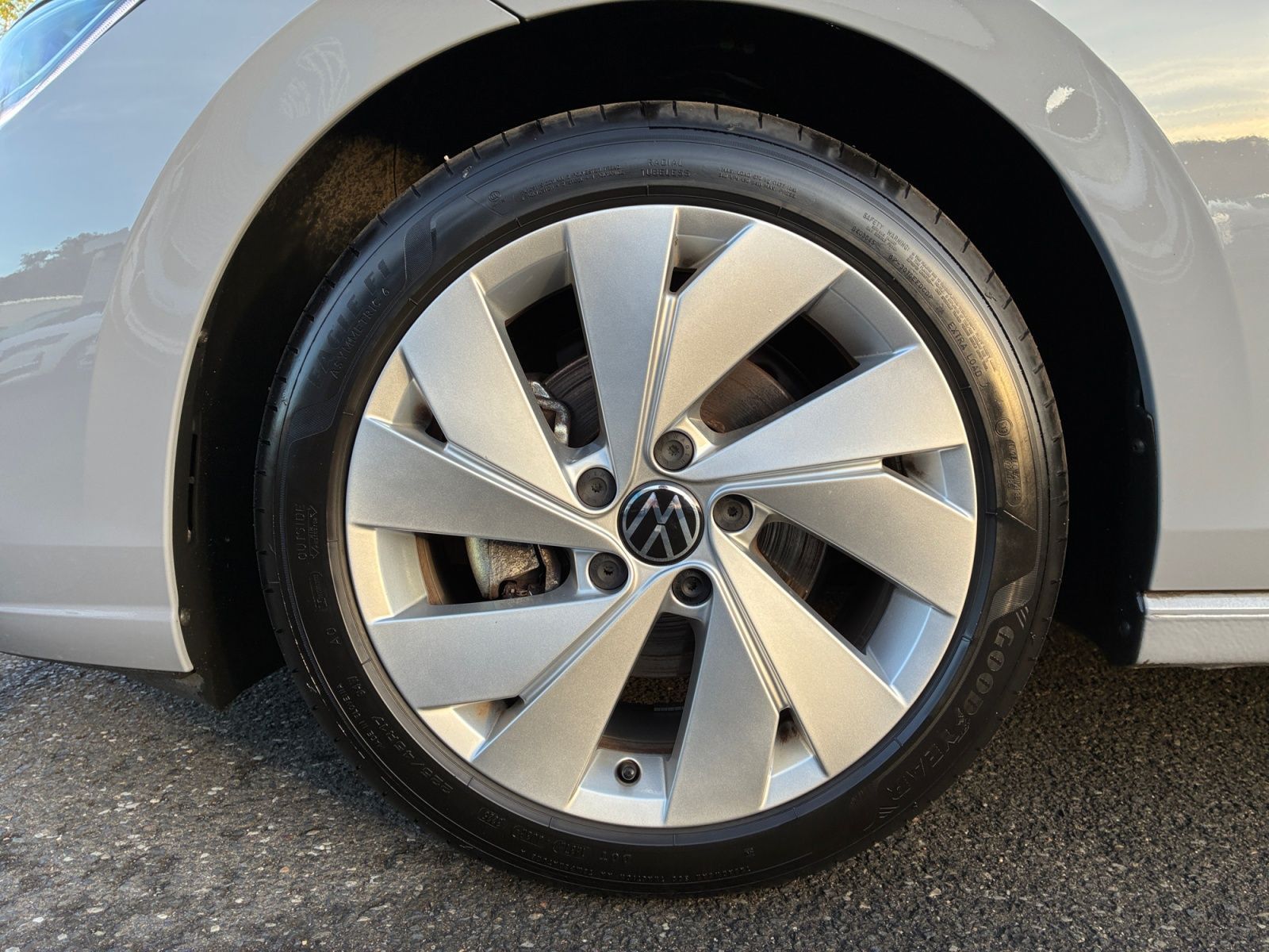 Volkswagen Golf - Bild 10