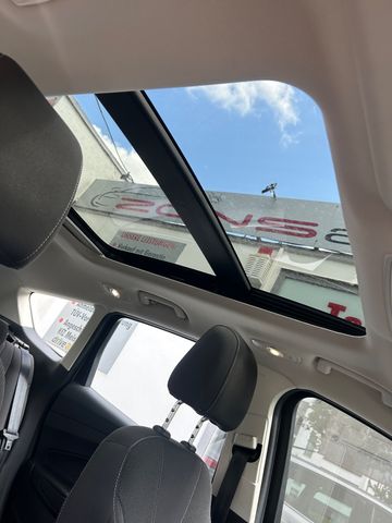 Fahrzeugabbildung Ford Kuga 1.6+el. Panorama-Dach+NaviZB+SHZ+1.Hand+PDC