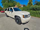 Chevrolet Suburban LTZ lang DVD LED xenon TÜV neu  - Chevrolet Suburban: Leder, Allradantrieb