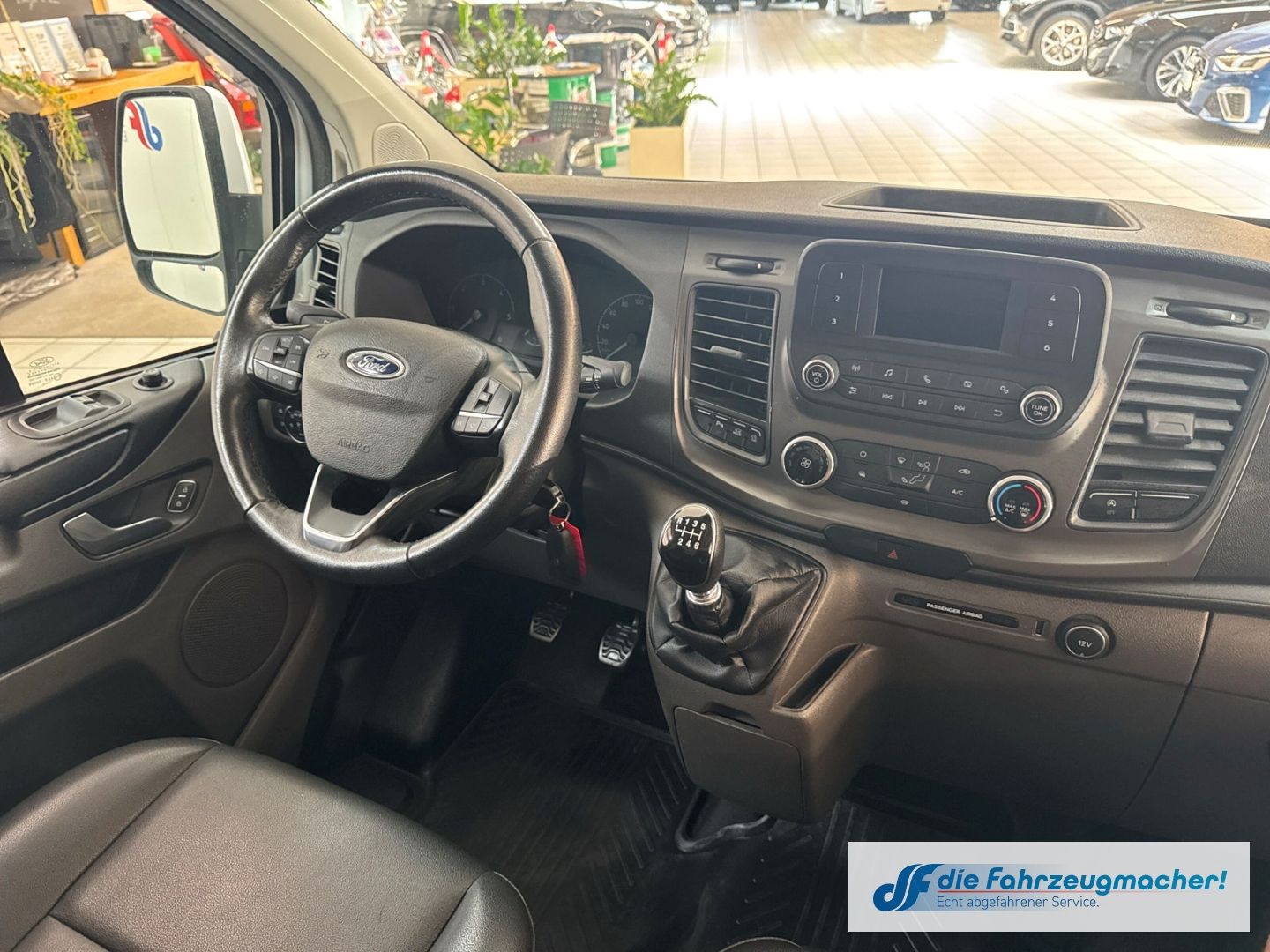 Fahrzeugabbildung Ford Transit Custom Kasten 280 L1 Trend 2.0 TDCi Klim