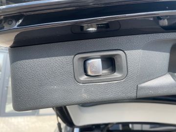 Mercedes E 220 - 7