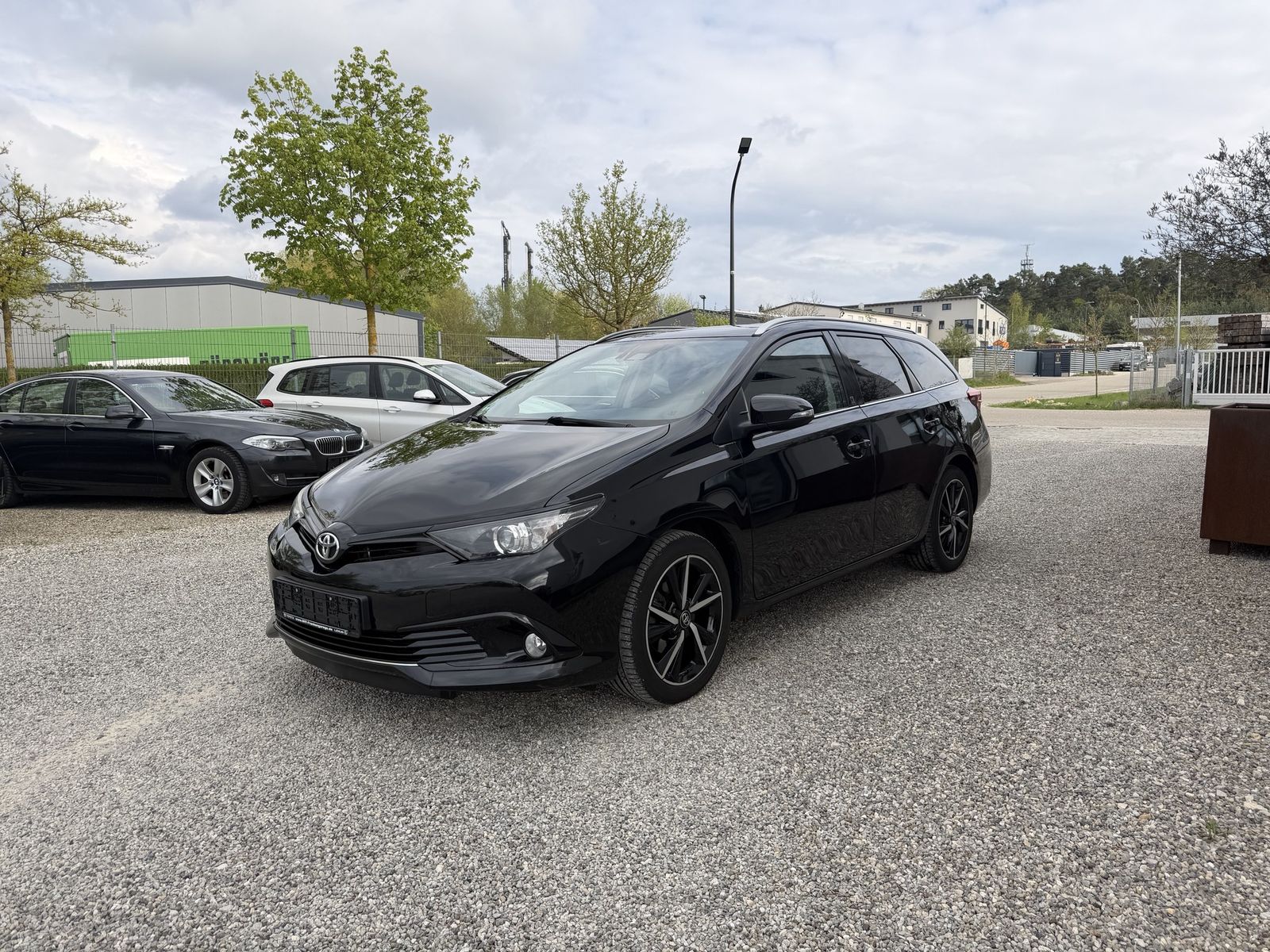 TOYOTA Auris Touring Sports