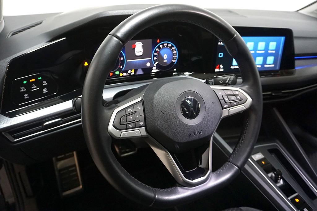 Volkswagen Golf 8 2.0TDI DSG Active Virtual AHK Pano Navi, миниатюра 10