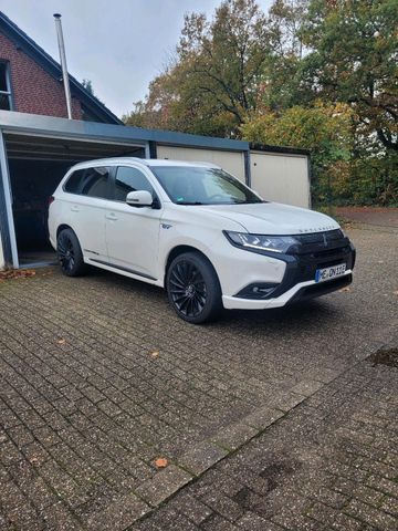 Mitsubishi Outlander PHEV 2.4 GARANTIE 8- ...