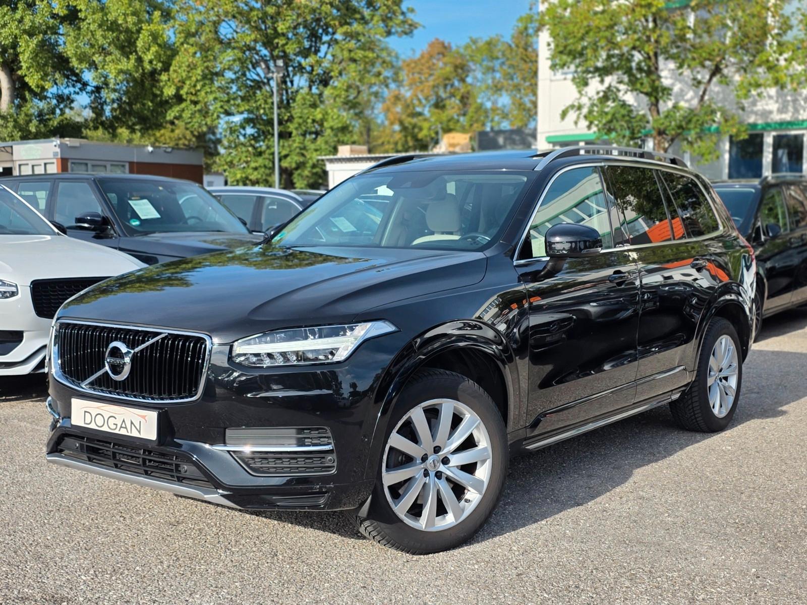 Volvo XC90 D5 Momentum AWD |7-Sitze |Pano|Pilot-Assyst