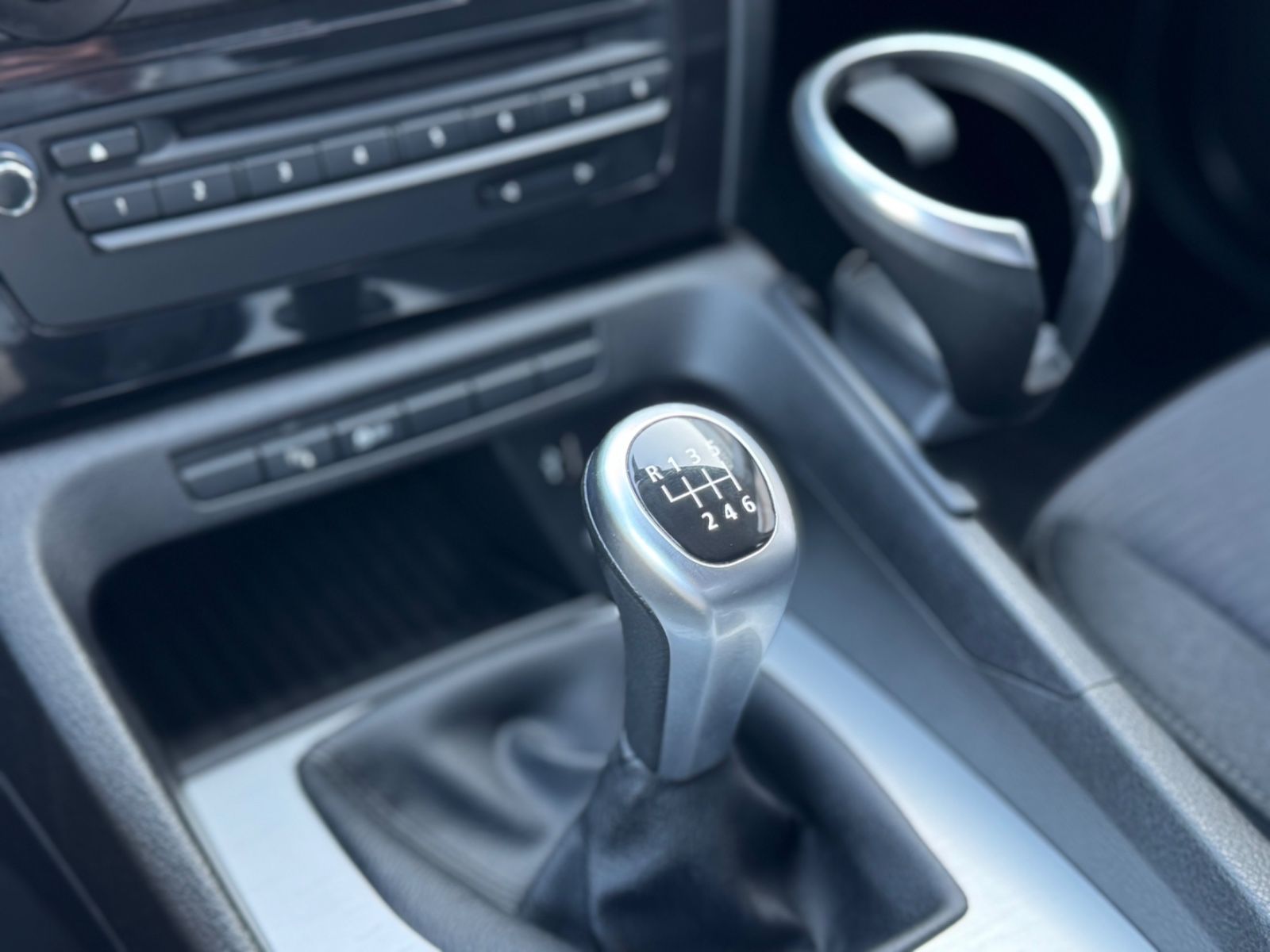 X1 18 i sDrive *Sitzheizung*Temp.*83tkm.*Xenon*