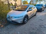 Honda Civic VIII  2,2 Diesel zu verkaufen - Honda Accord mit Diesel-Antrieb: 2.2