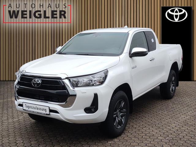 Toyota Hilux Extra Cab 2.4 Comfort 4x4 AT