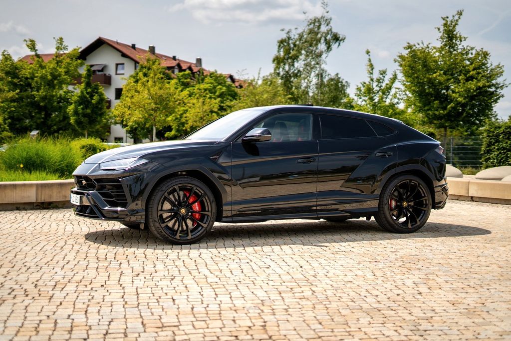 Image of Lamborghini Urus
