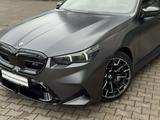 BMW M5 Limousine DA/PA Prof Carbon Keramik B&W 21" - BMW M5 Gebrauchtwagen