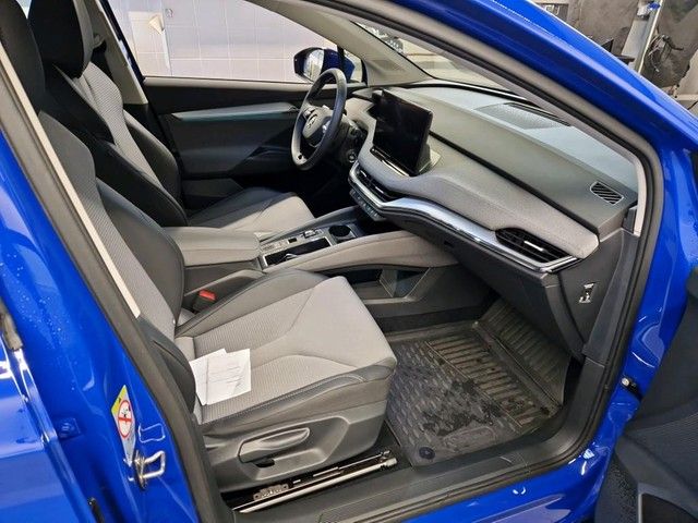 Fahrzeugabbildung Skoda Enyaq 60 Loft Navi Kamera 19" Teilleder Wärmepum