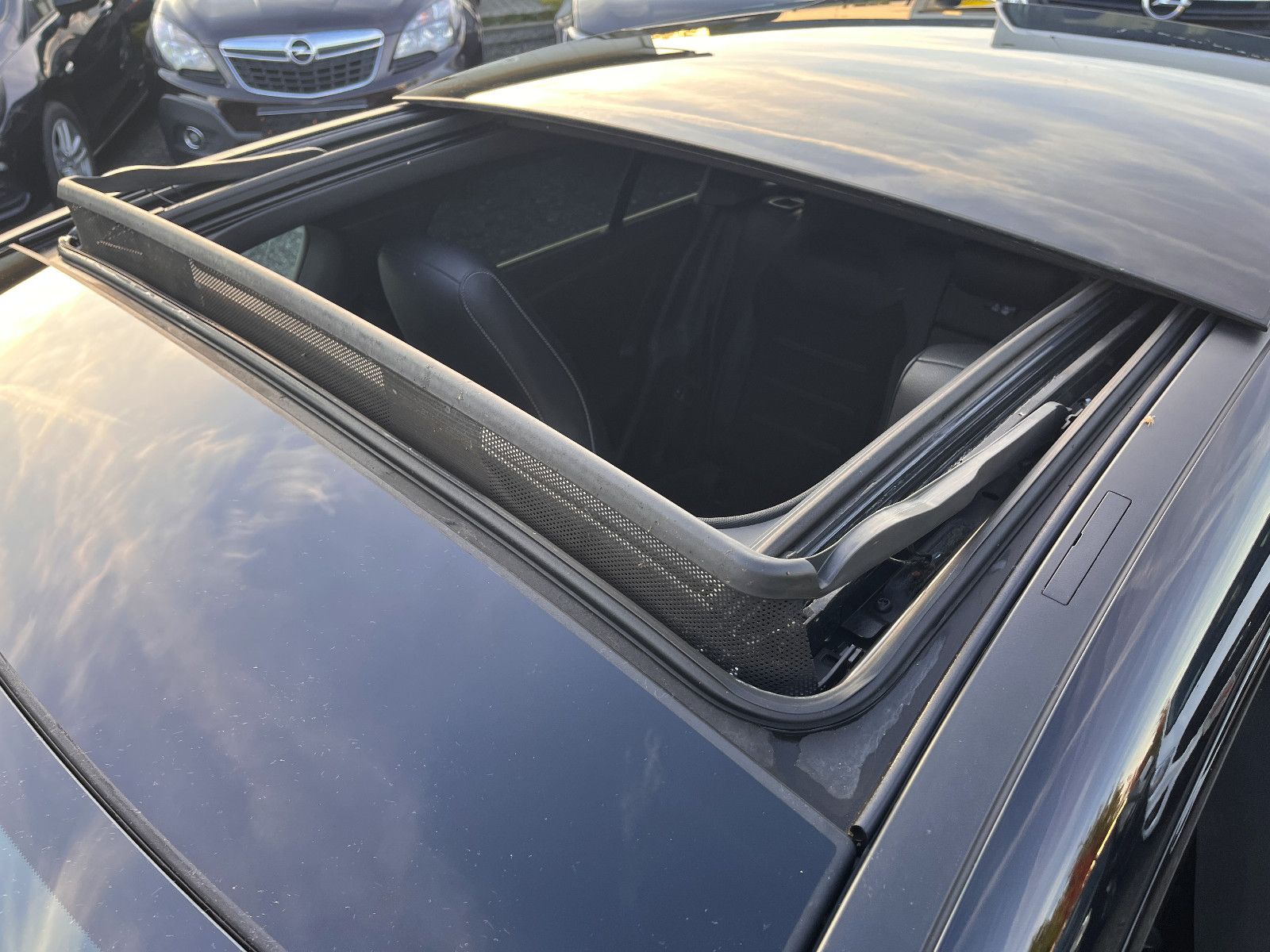 Fahrzeugabbildung Mercedes-Benz CLA   Shooting Brake 250 e  AMG-Line