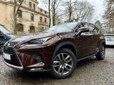 Lexus NX 300 300h E-FOUR Amazing Edition - scheckheftgepflegte Lexus NX-Serie