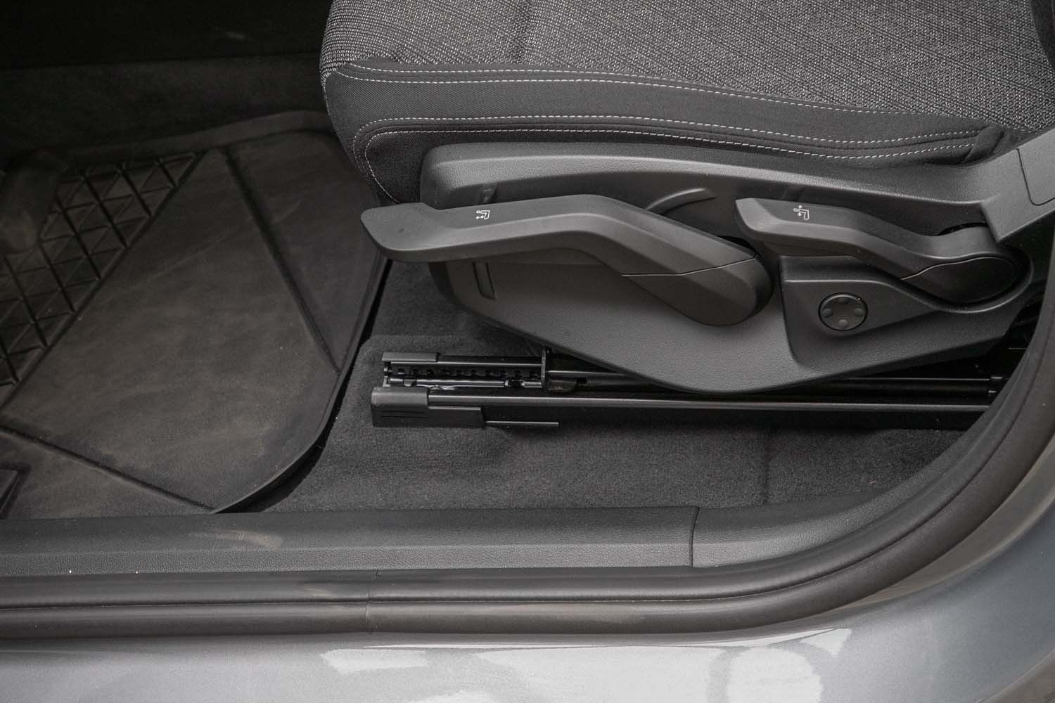 BMW 225 Active Tourer - Bild 12