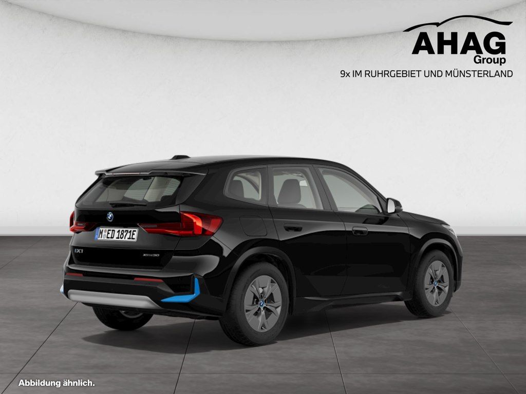 BMW iX1 - Bild 2