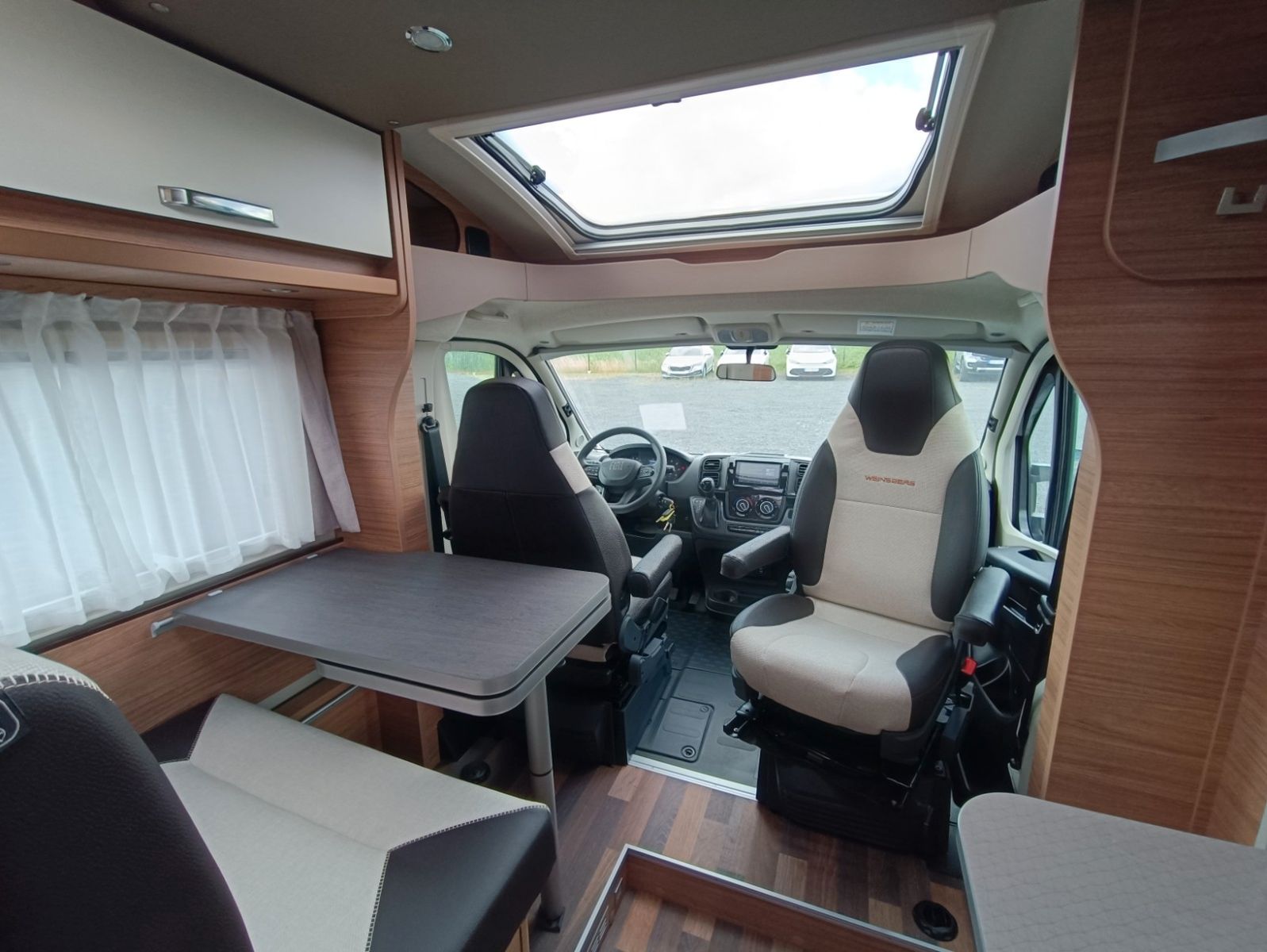 Fahrzeugabbildung Weinsberg CaraCompact 600 MEG Edition Pepper*Automatik*LED