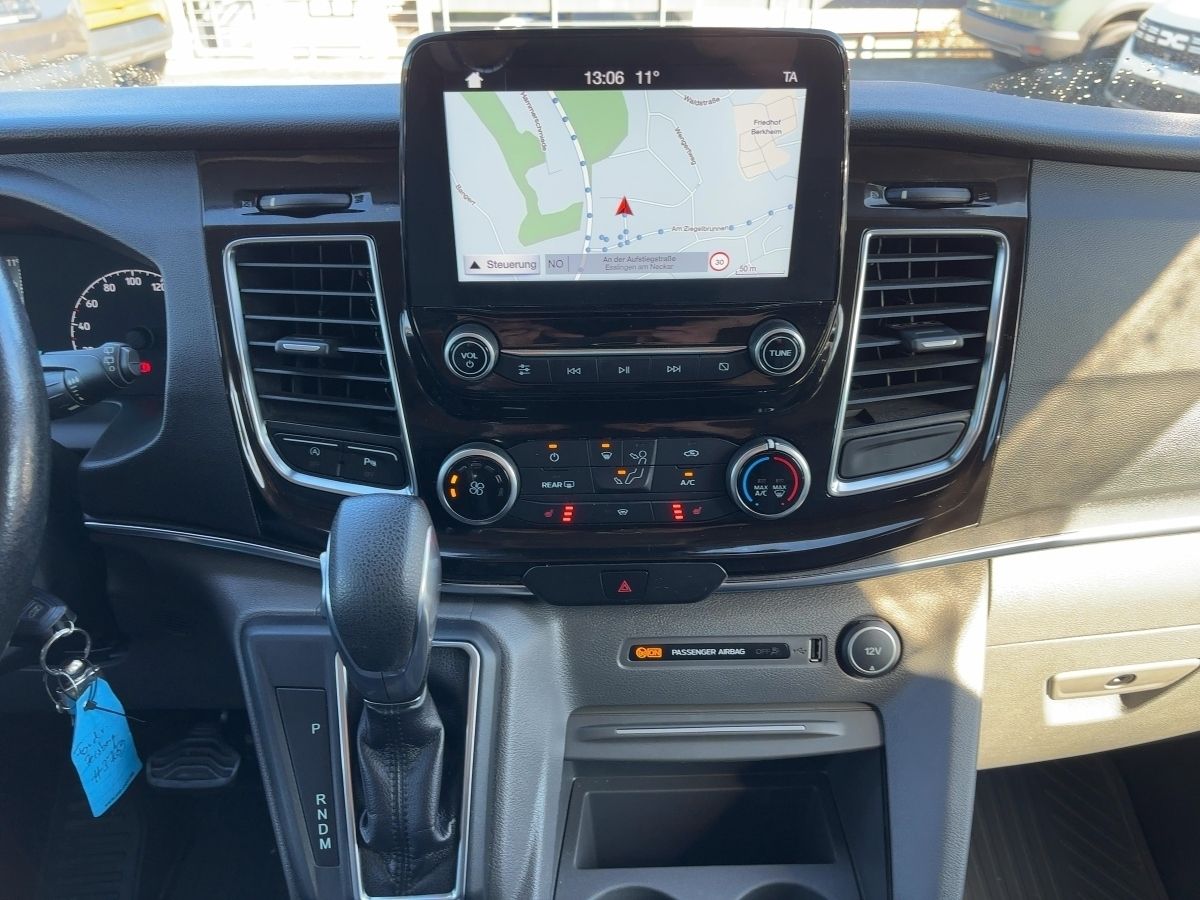 Fahrzeugabbildung Ford Transit Tourneo Custom Titanium 2.0 TDCi AHK WKR