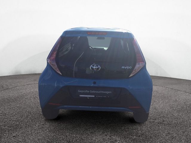 AYGO 1.0 x-cite KLIMA RÜCKFAHRKAMERA
