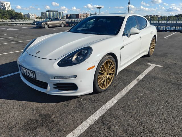 PORSCHE Panamera 3.6