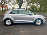Audi A1 attraction/1.HAND/ST.HEIZUNG/SHZ/MLF/PDC/AHK/ - Audi A1: Standheizung