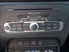 Fahrzeugabbildung Audi Q3 2.0 TDI KAMERA KEYLESS ENTRY SCHECKHEFT