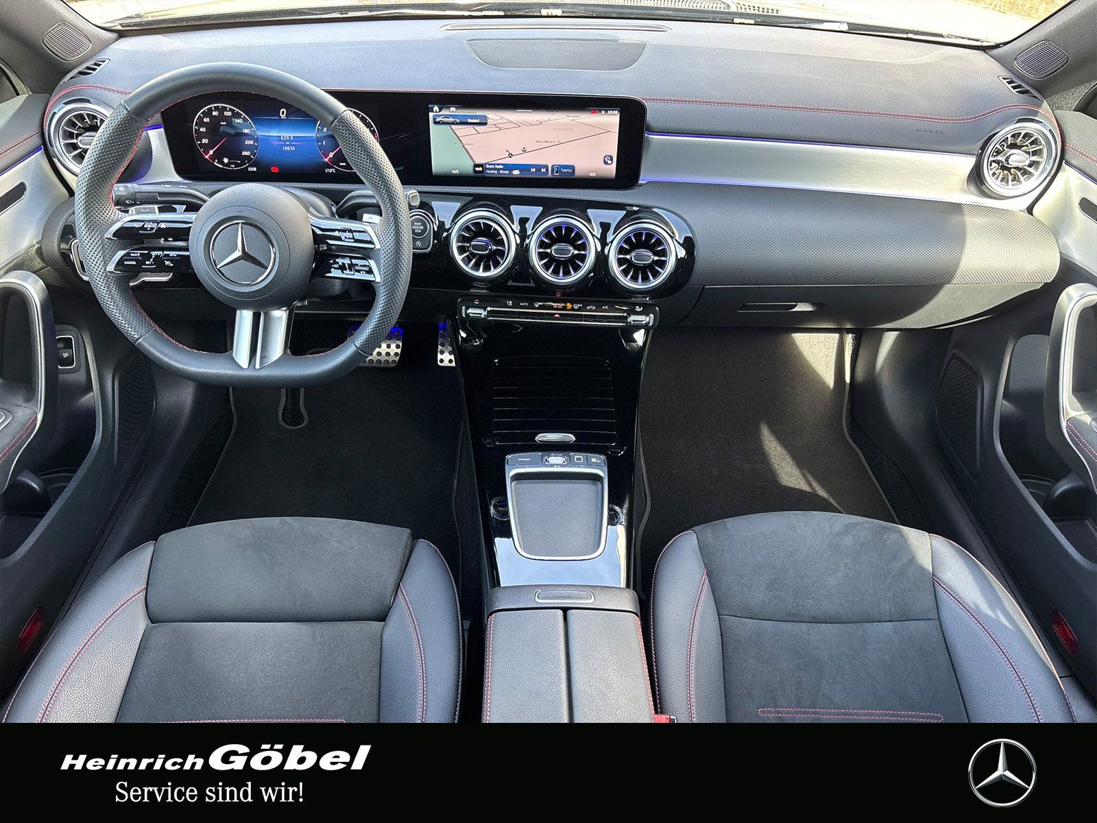 Fahrzeugabbildung Mercedes-Benz CLA 200 AMG*KEYSLESS*APPLE-CARPALY*AMBIENTEBEL