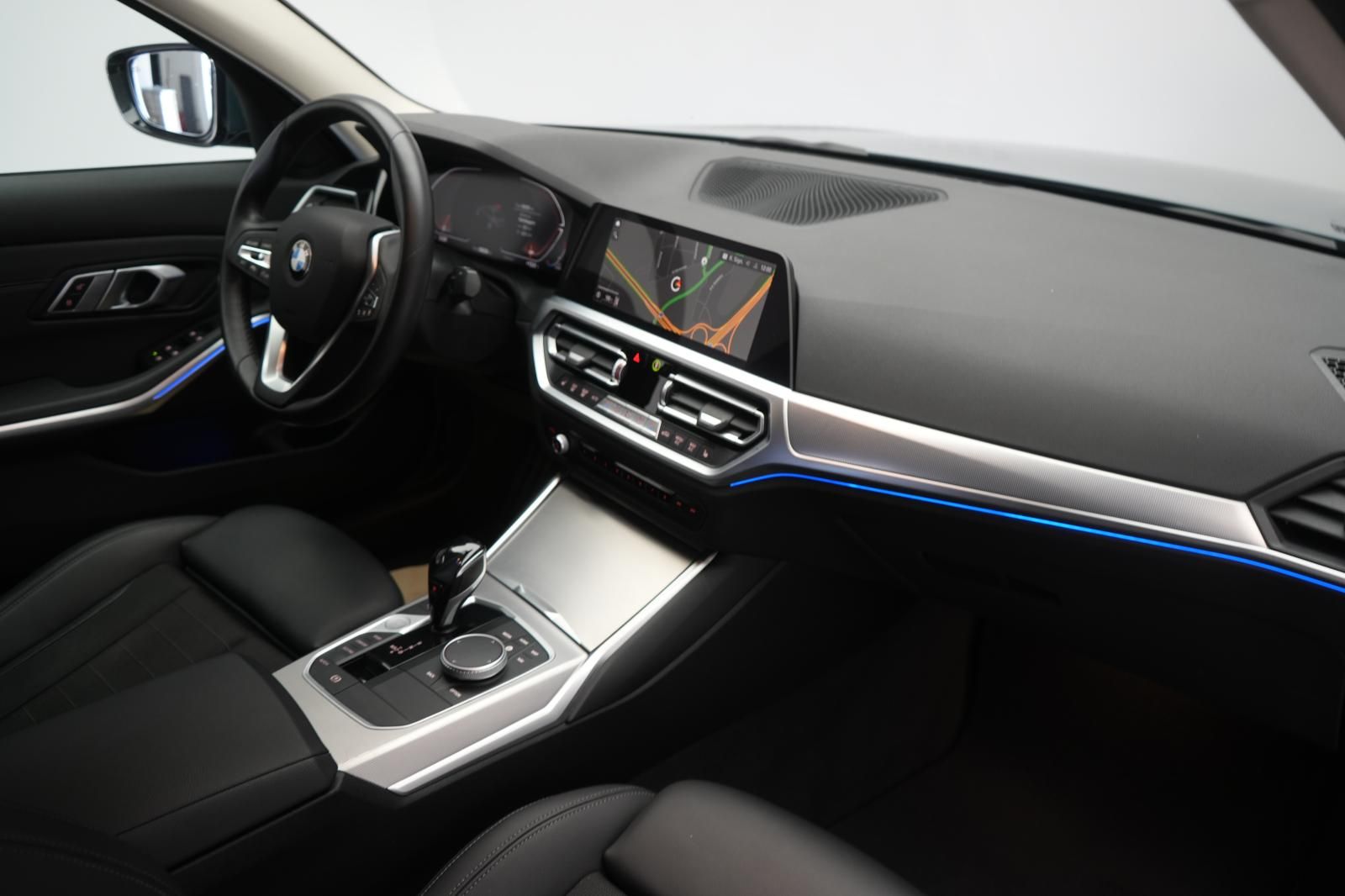 BMW 320 d Sport Line ACC/Virtual/Carplay/LED foto 6