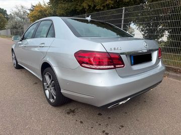 Mercedes E 250 - 3