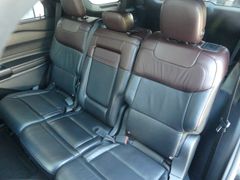 FORD Explorer Platinum Plug-in-Hybrid 4x4