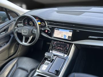 Audi Q7 - 9