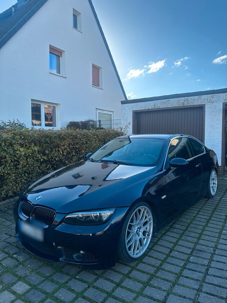 BMW 325