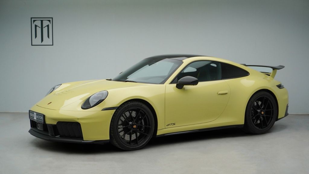 Porsche Carrera 4 GTS MY26