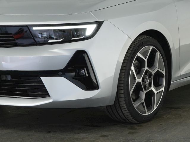 Astra L ST ULTIMATE AT+NAVI+360 GRAD KAMERA+SCHI
