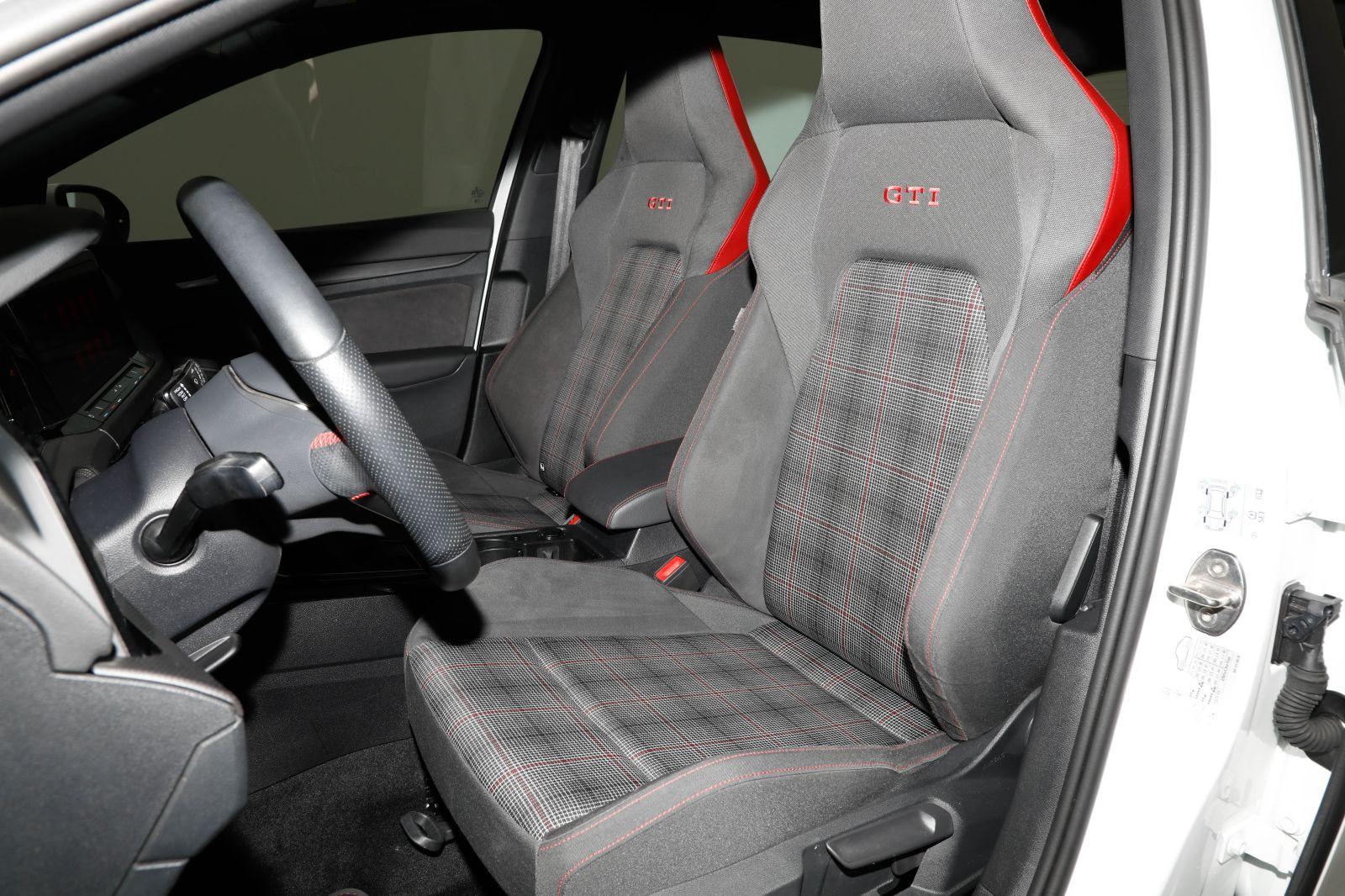Volkswagen Golf GTI 2.0 TSI Carplay Virtual LED 2xPDC, миниатюра 14