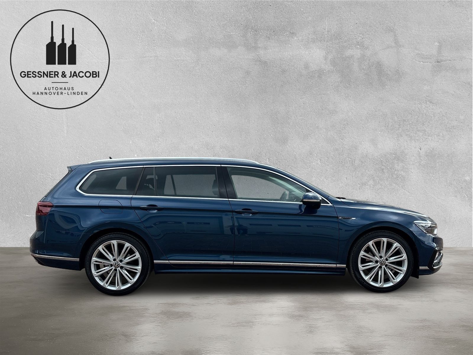 Fahrzeugabbildung Volkswagen Passat Variant Elegance 2.0 TDI 4Motion DSG AHK