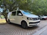 Volkswagen T6 Transporter (Rechtslenker) - Rechtslenker mit Diesel-Antrieb