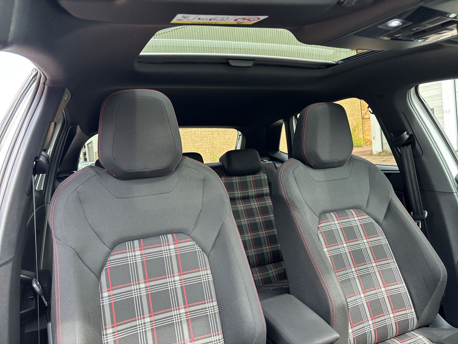 Fahrzeugabbildung Volkswagen Polo GTI 2.0 TSI Kamera Pano AppConnect