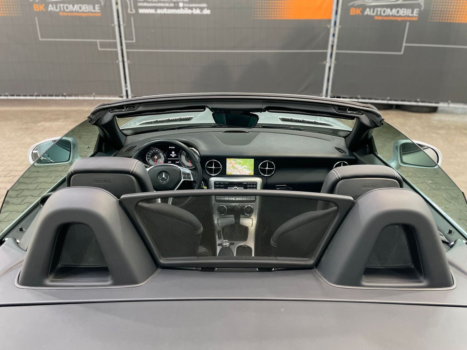 Fahrzeugabbildung Mercedes-Benz SLK 200 Sport #Leder#Bi-Xenon#H&K#ACC#Airscarf