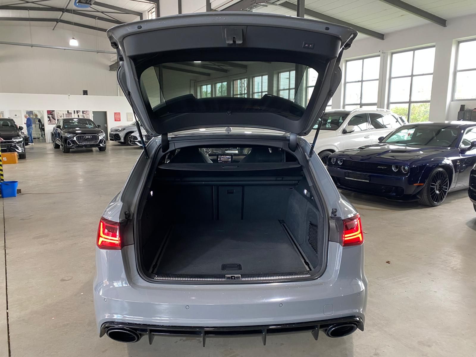 Fahrzeugabbildung Audi RS6 4.0 TFSI quattro performance