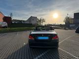 BMW 118i Cabrio | super Zustand | Fahrspaß pur - BMW 118 mit Benzin-Antrieb: Schwarz, Leder