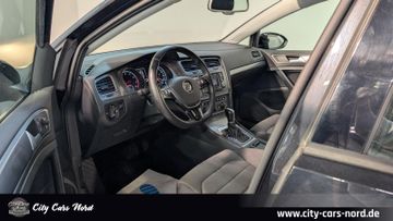 Volkswagen Golf - 11