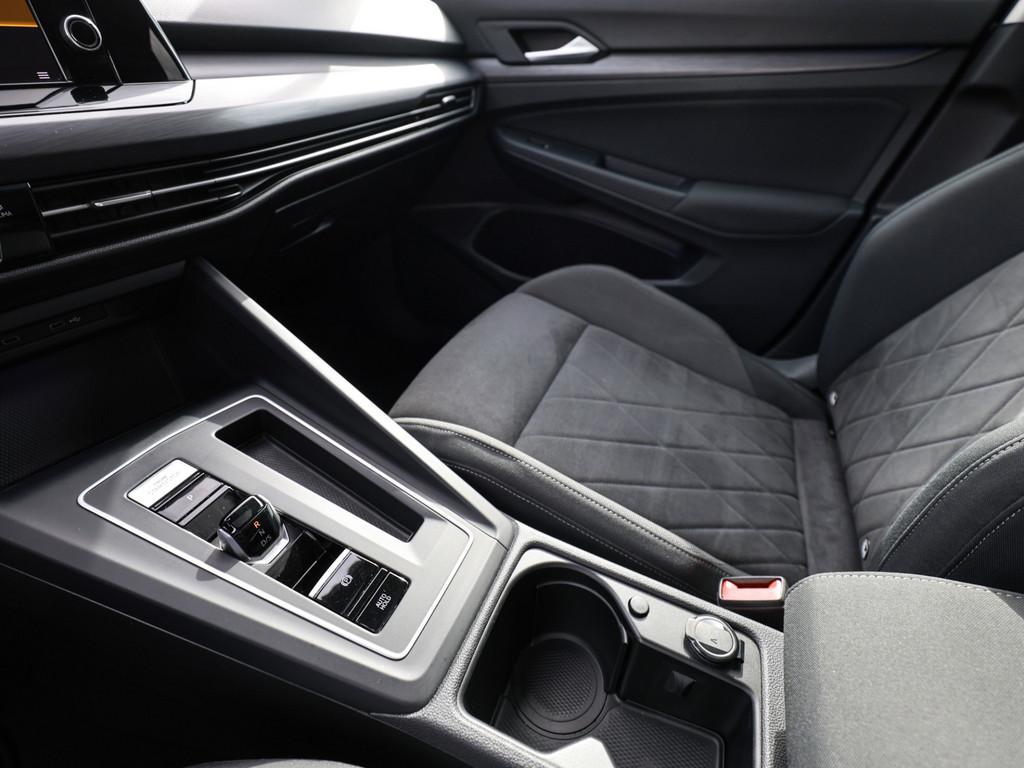Volkswagen Golf VIII 1.5 eTSI Style PANO LED ACC SHZ PDC, миниатюра 19