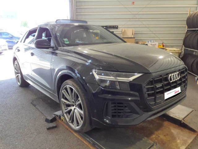 Q8 55 TFSI e QUATTRO S LINE LED+AHK+PANO+LUFT+VC